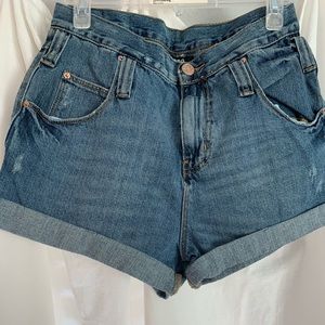 Bdg mom Jean denim shorts